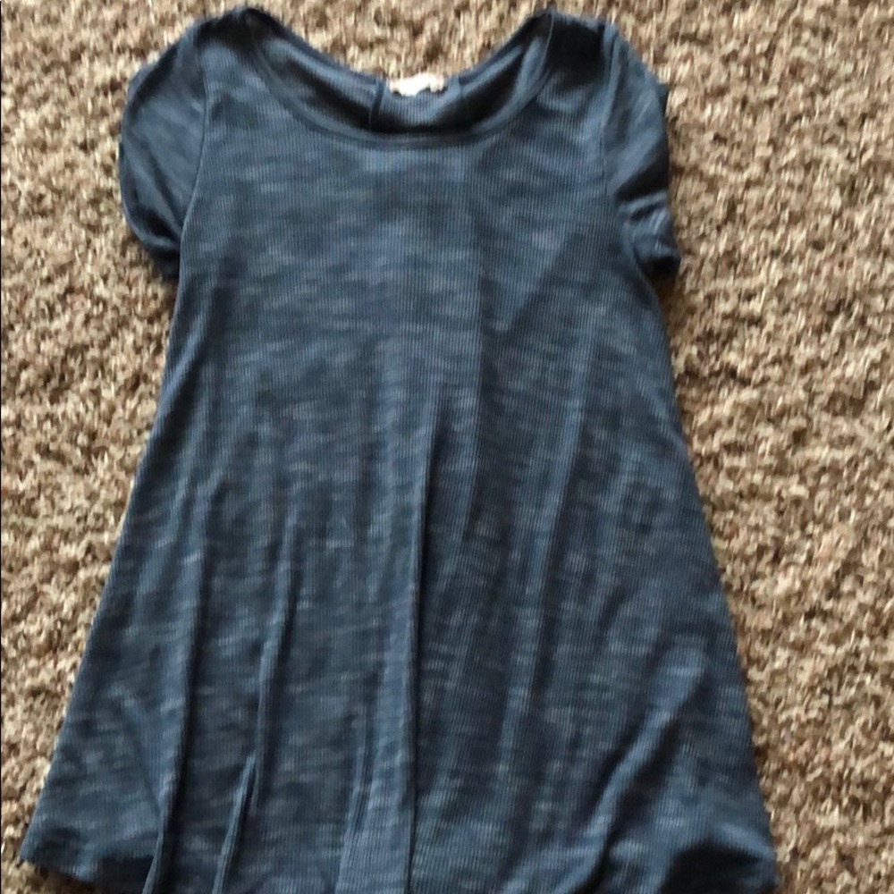Blue tee shirt